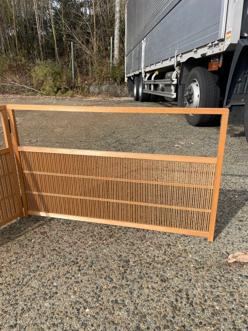 【組子細工 風炉先屏風 紙箱入り】繋ぎは蝶番 二つ折り 茶道具 古民家 和風