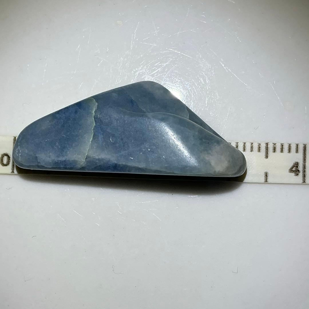 コン沢翡翠　原石　5.9g（141）