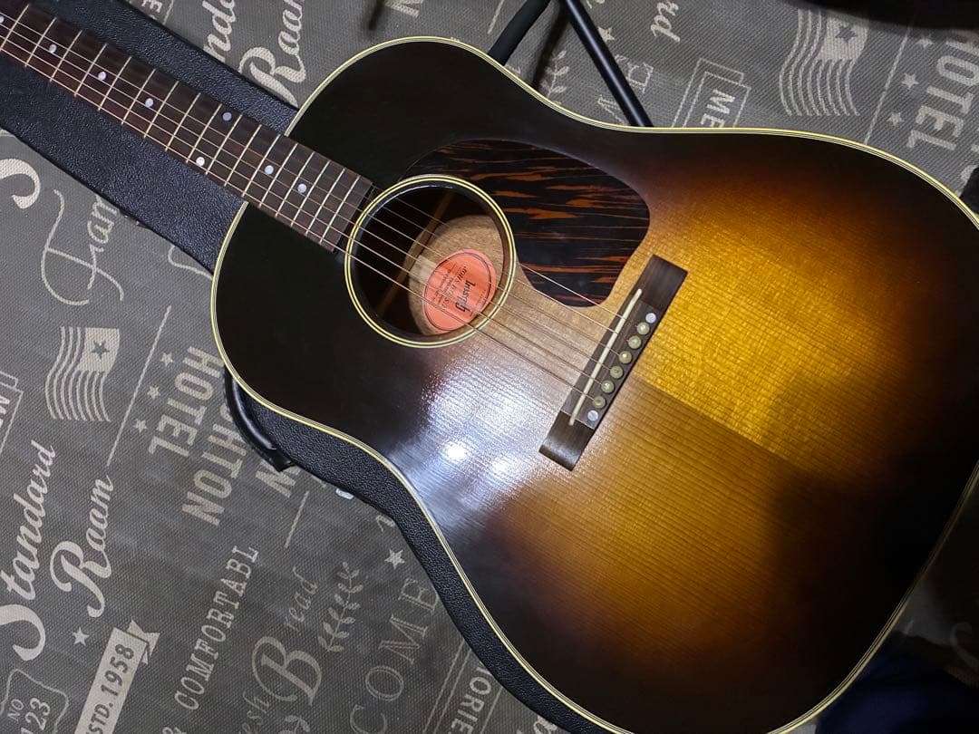 Gibson Custom Shop1942Banner Jー45