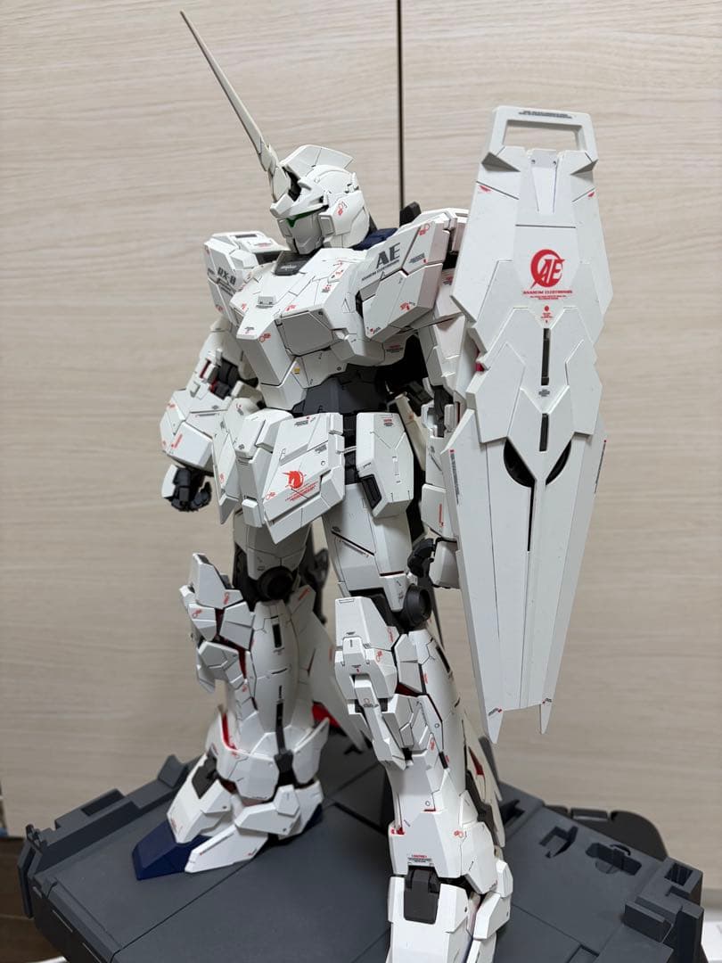 バンダイPG RX-0 ユニコーンガンダム 1/60LEDユニット完成品