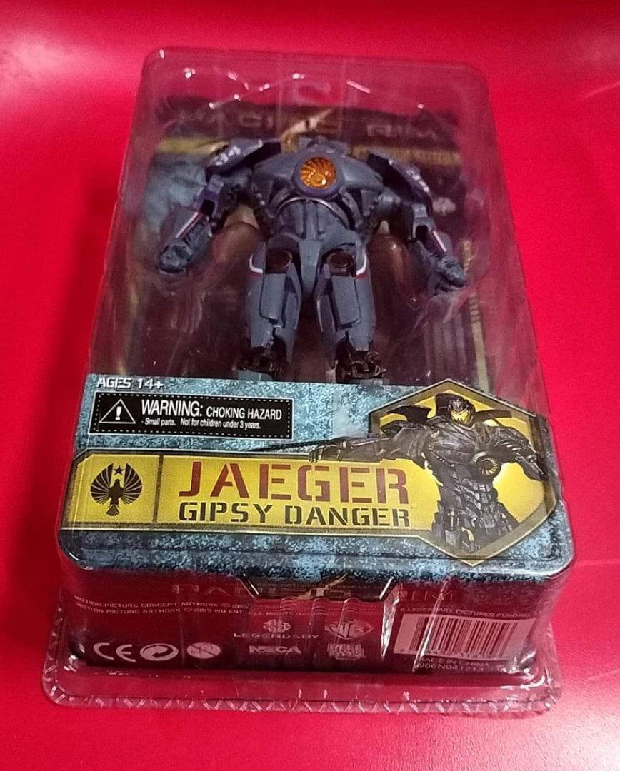 パシフィックリム ジプシーデンジャー フィギュア NECA 未開封