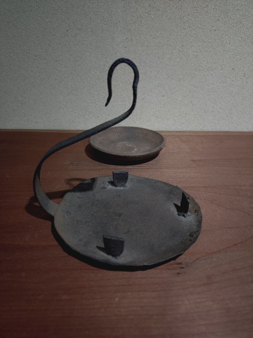 鉄製 吊るし灯火器 花器 花入れ 古道具 古民具 燭台 行燈 行火 灯明