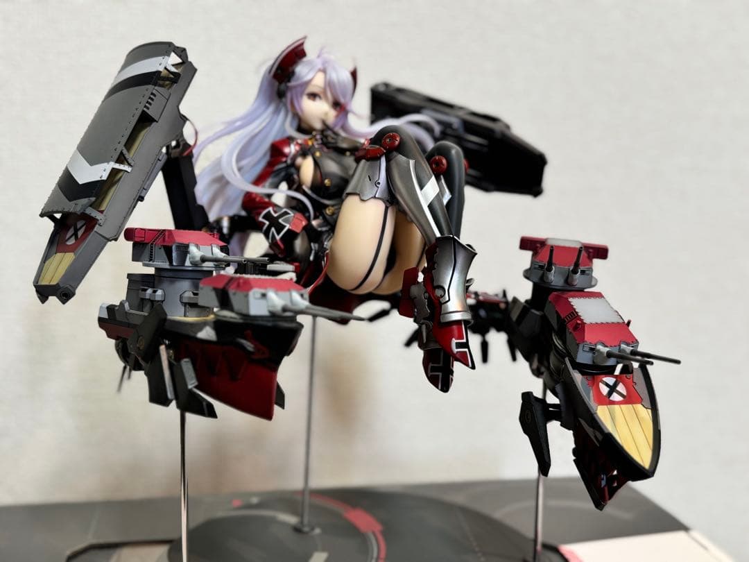 中古品　アルター アズールレーン プリンツ・オイゲン 1/7 フィギュア