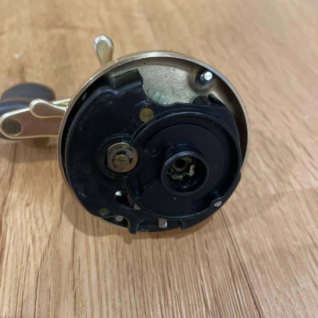 リール SHIMANO CALCUTTA 100XT