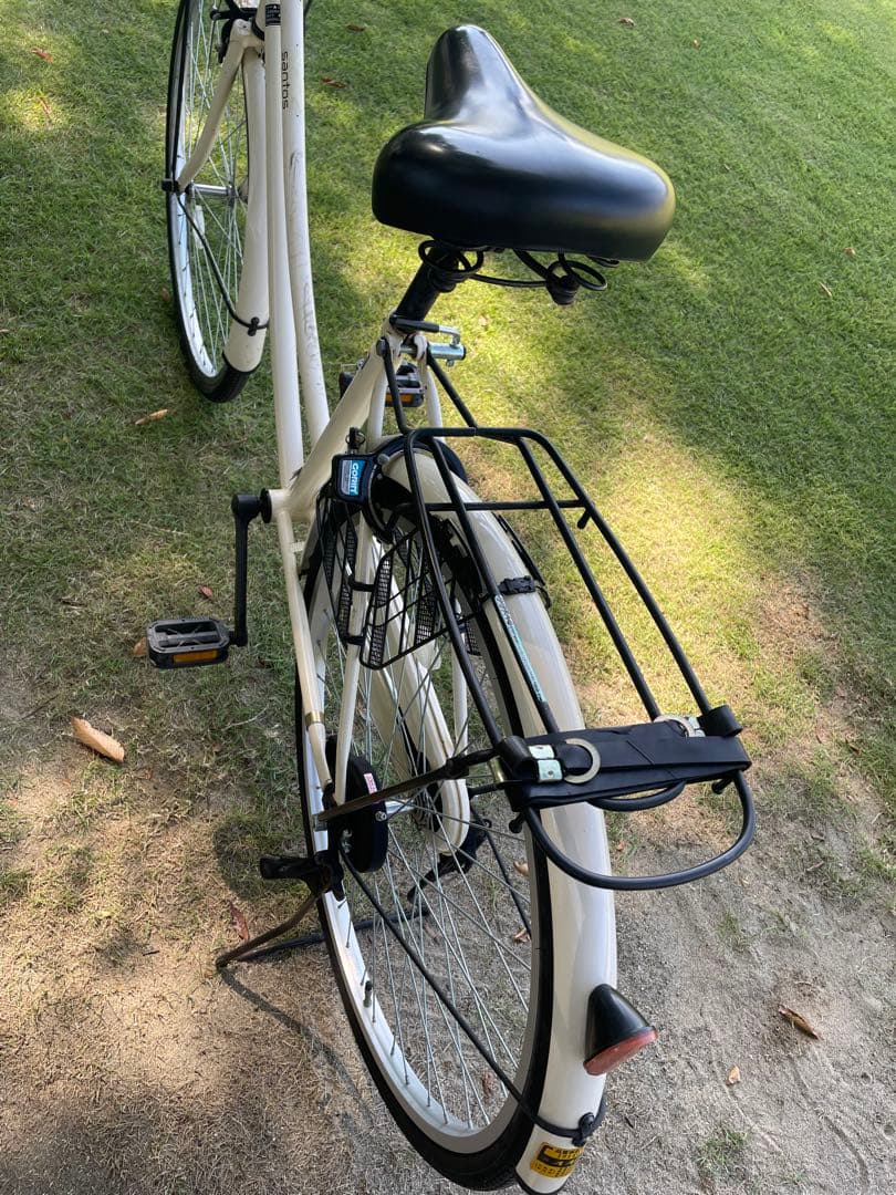 ヒ*属様 シティサイクル クリーム色 前面バスケット付き