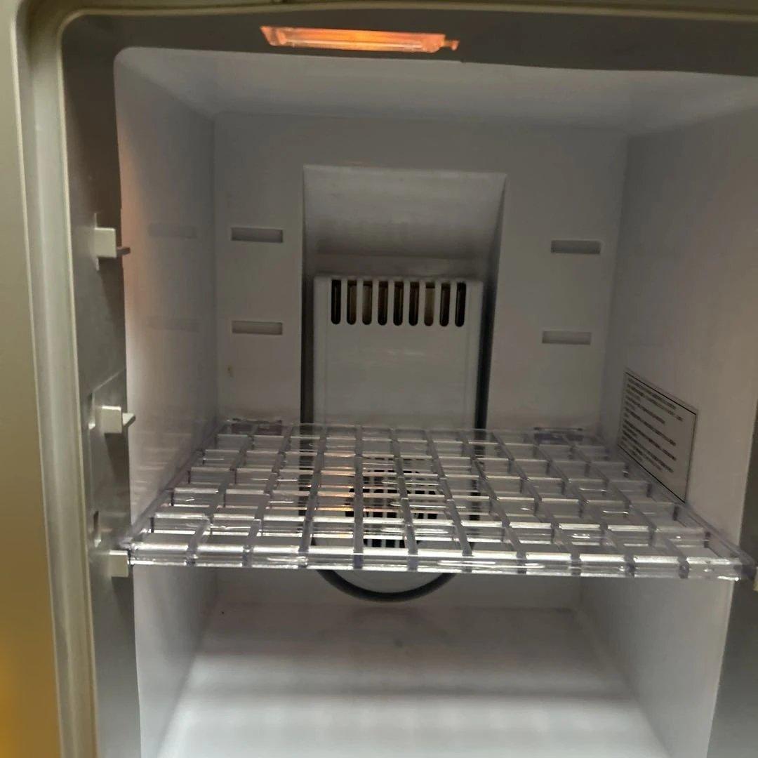 冷却ファン 黒/銀 スライド式扉