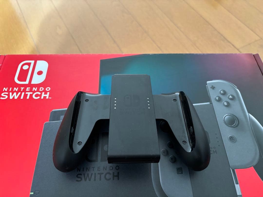 美品Nintendo Switch 本体 グレー Joy-Con付き