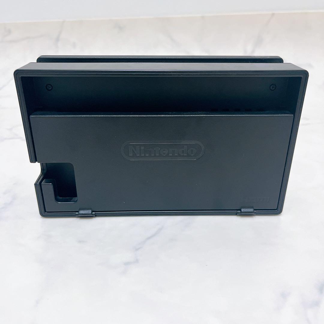 美品 Nintendo Switch ポケモンlet's go ピカブイ 本体