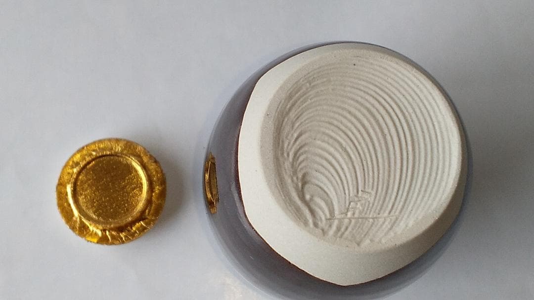 桶谷定一 作 洛東定一 肩衝茶入 仕覆 伊予簾金入緞子 茶道具 共箱 茶入 新品