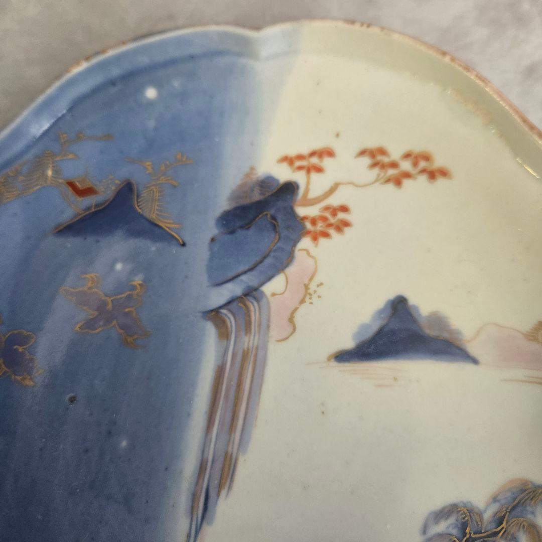 古伊万里　染め分け　変形皿　滝　薄瑠璃　江戸時代　骨董　金継ぎ　アンティーク