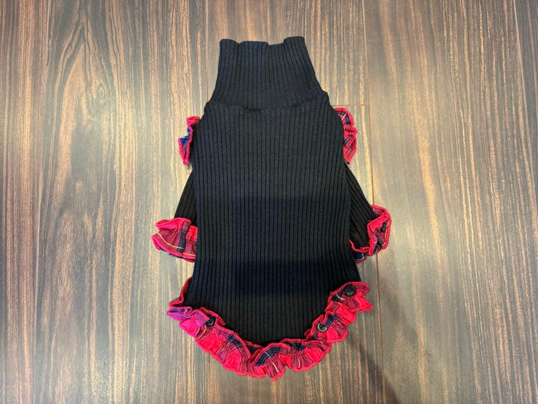 aletta angelique フリル タートルニット Black＆red