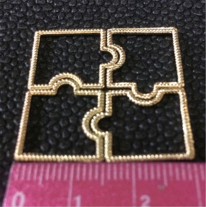 パズルチャーム  限定１セット