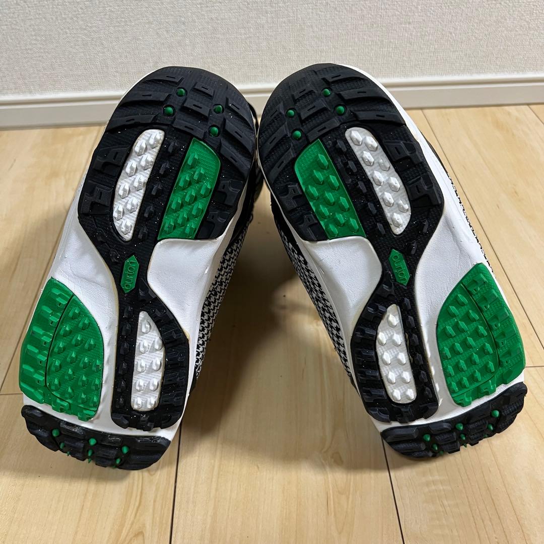 【即日発送】BURTON スノボEMERALD-ASIAN FIT24.0cm