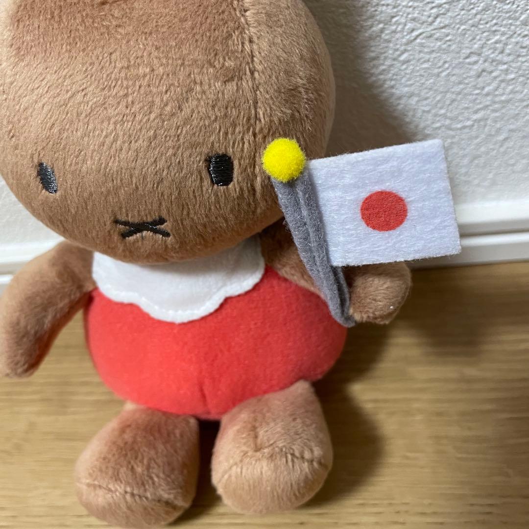 メラニー ぬいぐるみ