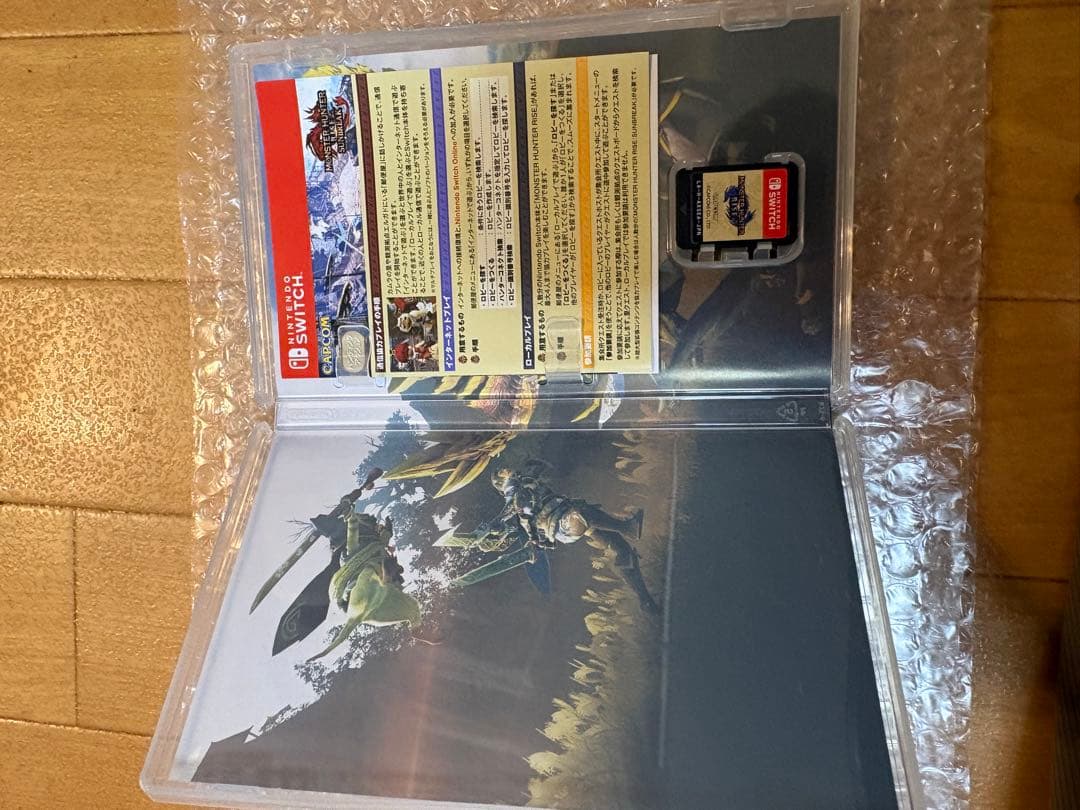 Nintendo Switch 本体 青/赤 桃鉄令和 モンハンサンブレイク