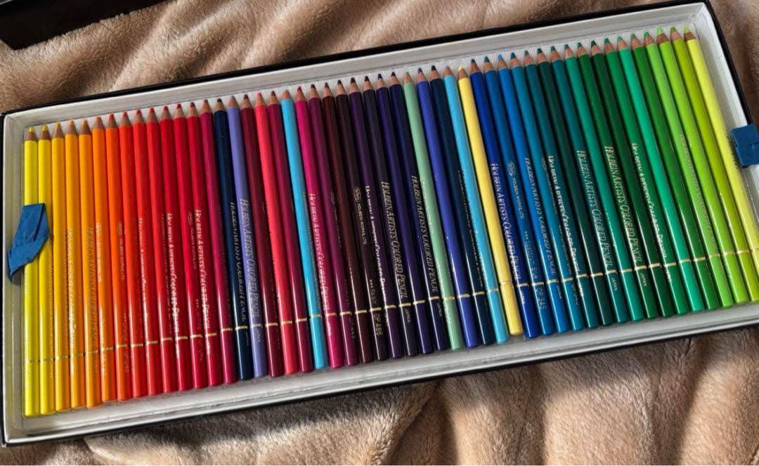 ホルベイン★アーティスト用色鉛筆★150色★色鉛筆♡