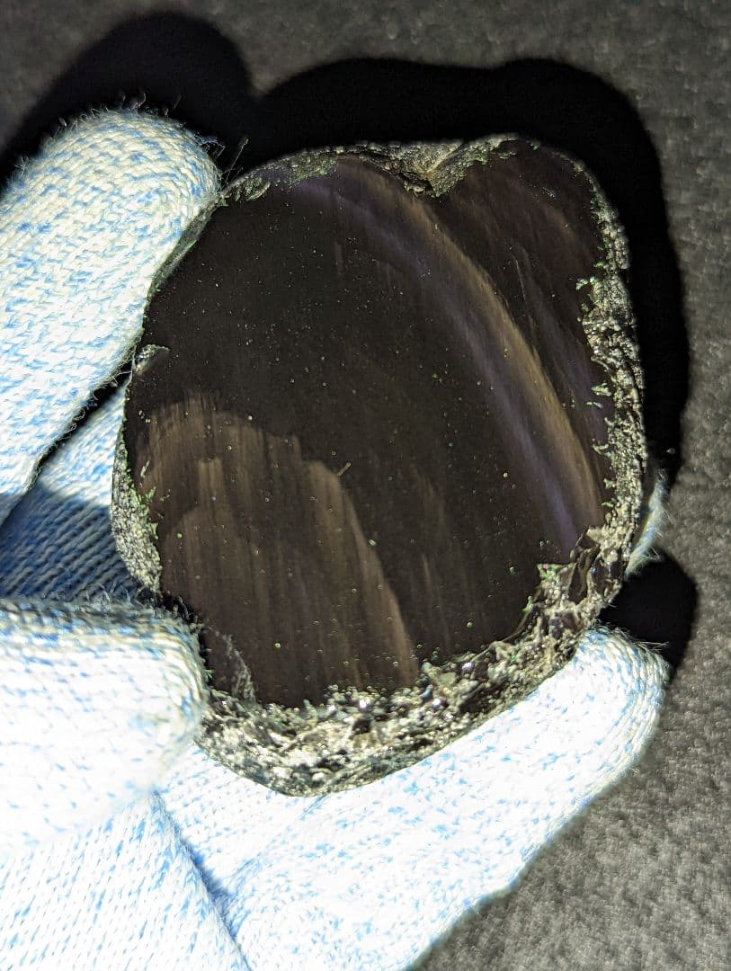 【研磨品】十勝石玲瓏　北海道産レインボーオブシディアン