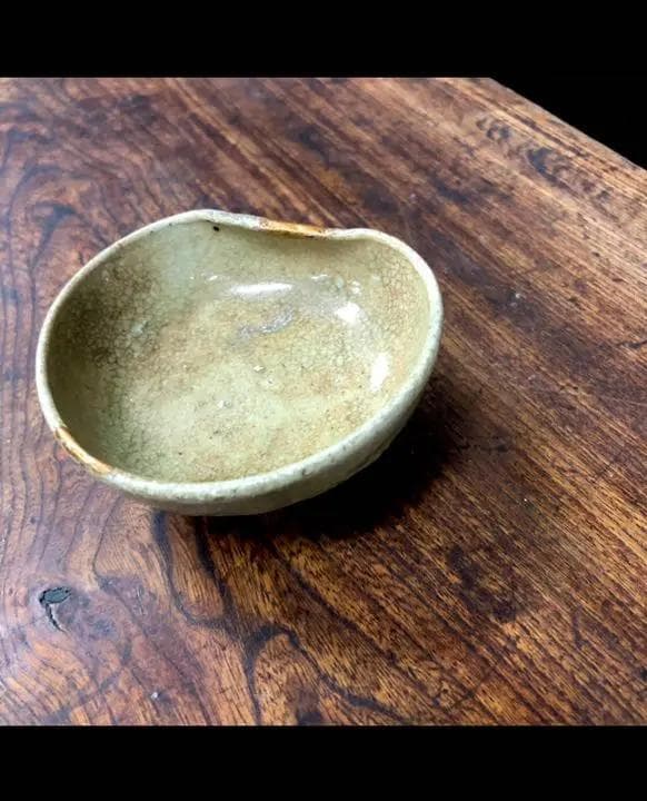 ◆137◆　江戸時代　古黄瀬戸盃　骨董品　発掘品　ぐい吞み ,希少