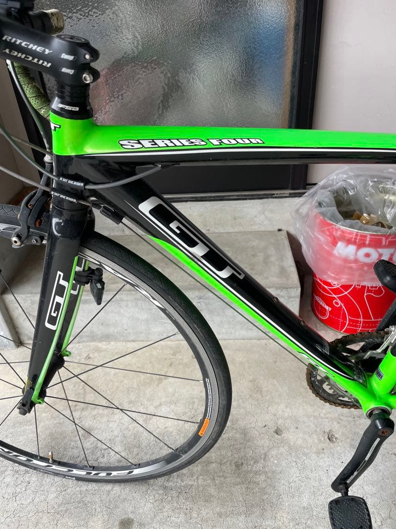 gt ロードバイク　シリーズ4