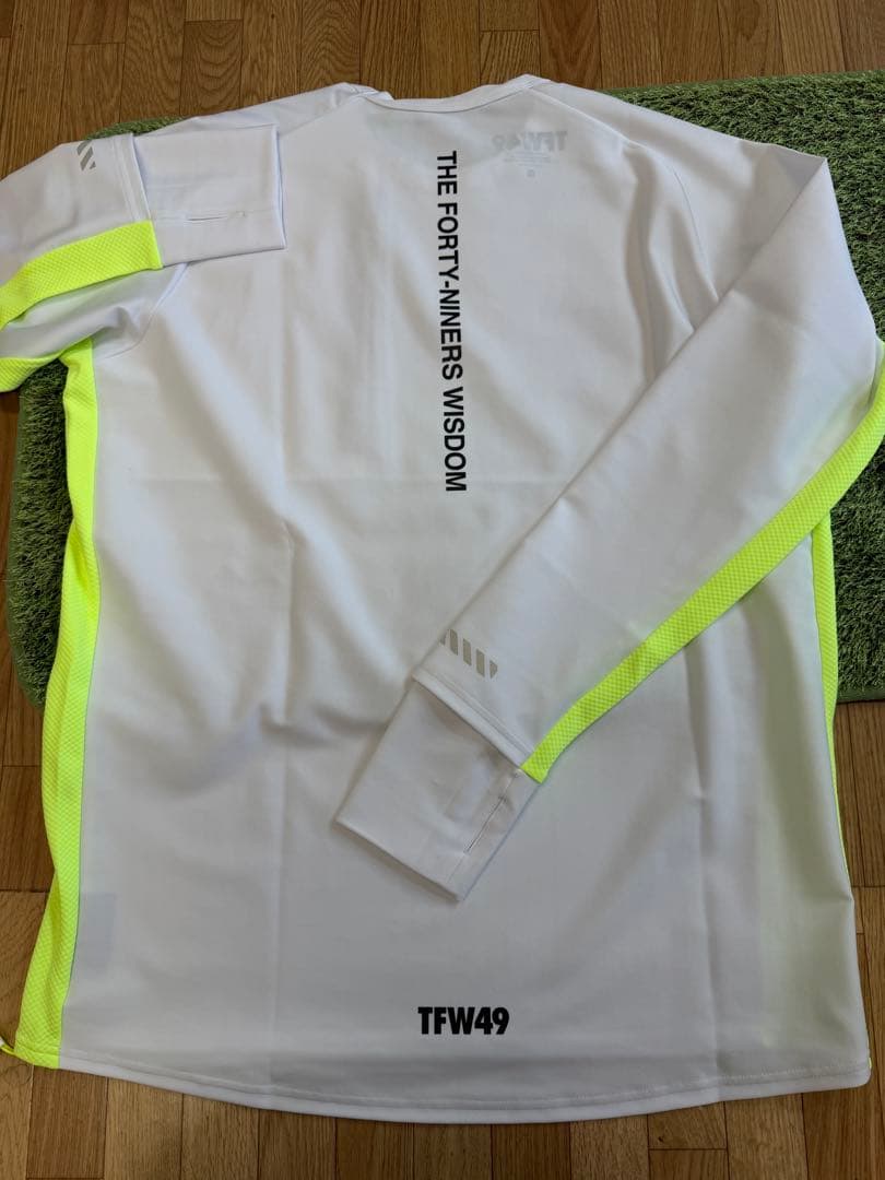 新品正規品【TFW49/XL】ゴルフランニング長袖カットソー