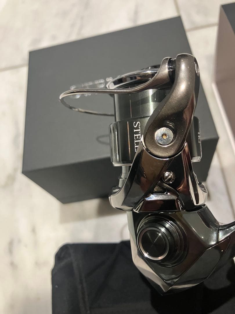 シマノ　22ステラC2000SHG 極美品