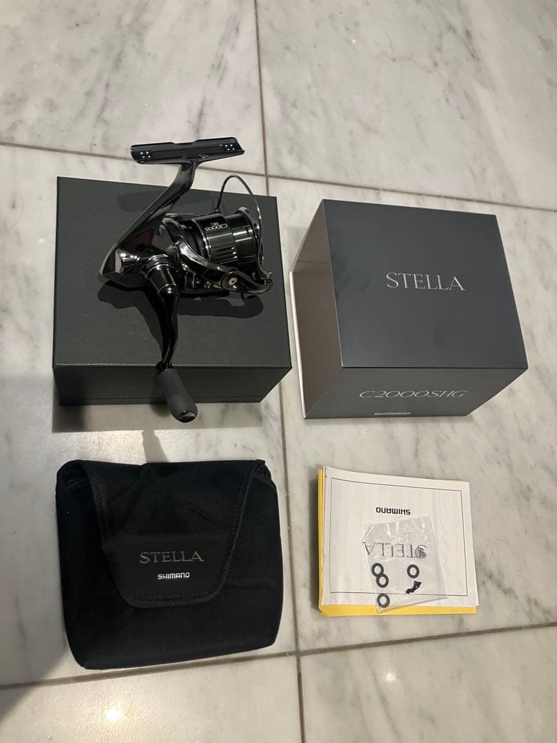 シマノ　22ステラC2000SHG 極美品