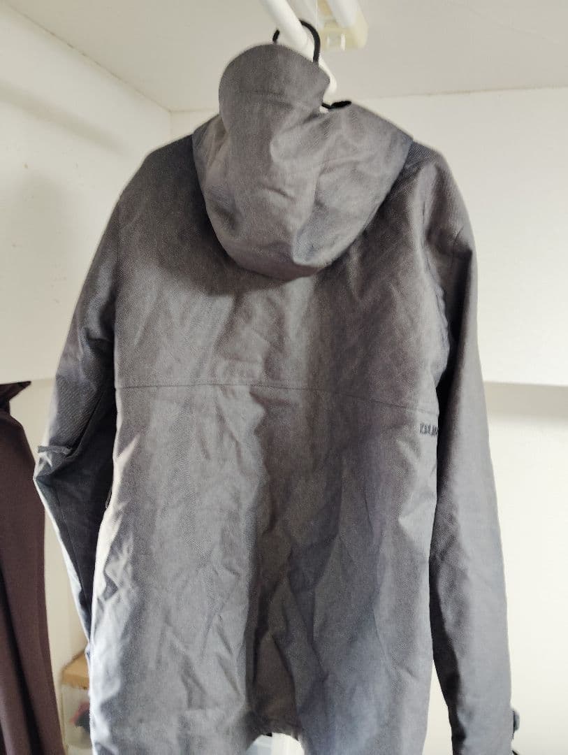 BURTON　スノボウェア　メンズ　ジャケットM