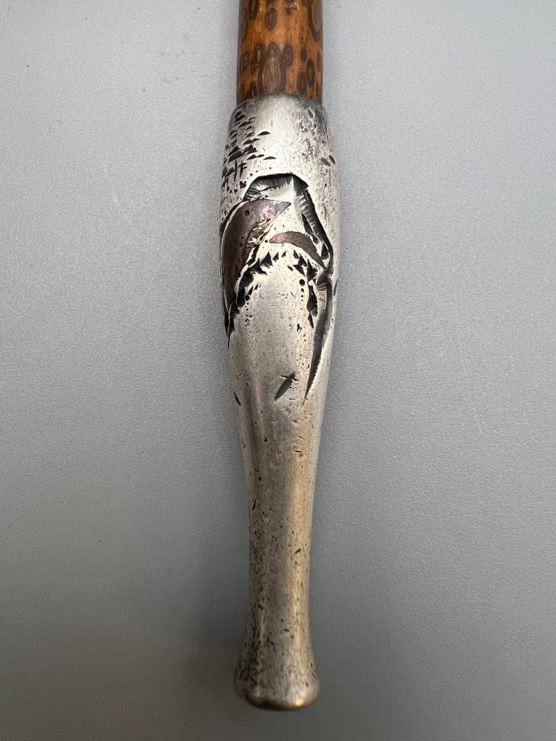 銀製　煙管　キセル　山風景図　赤銅金象嵌　銀細工　アンティーク　重量約32g