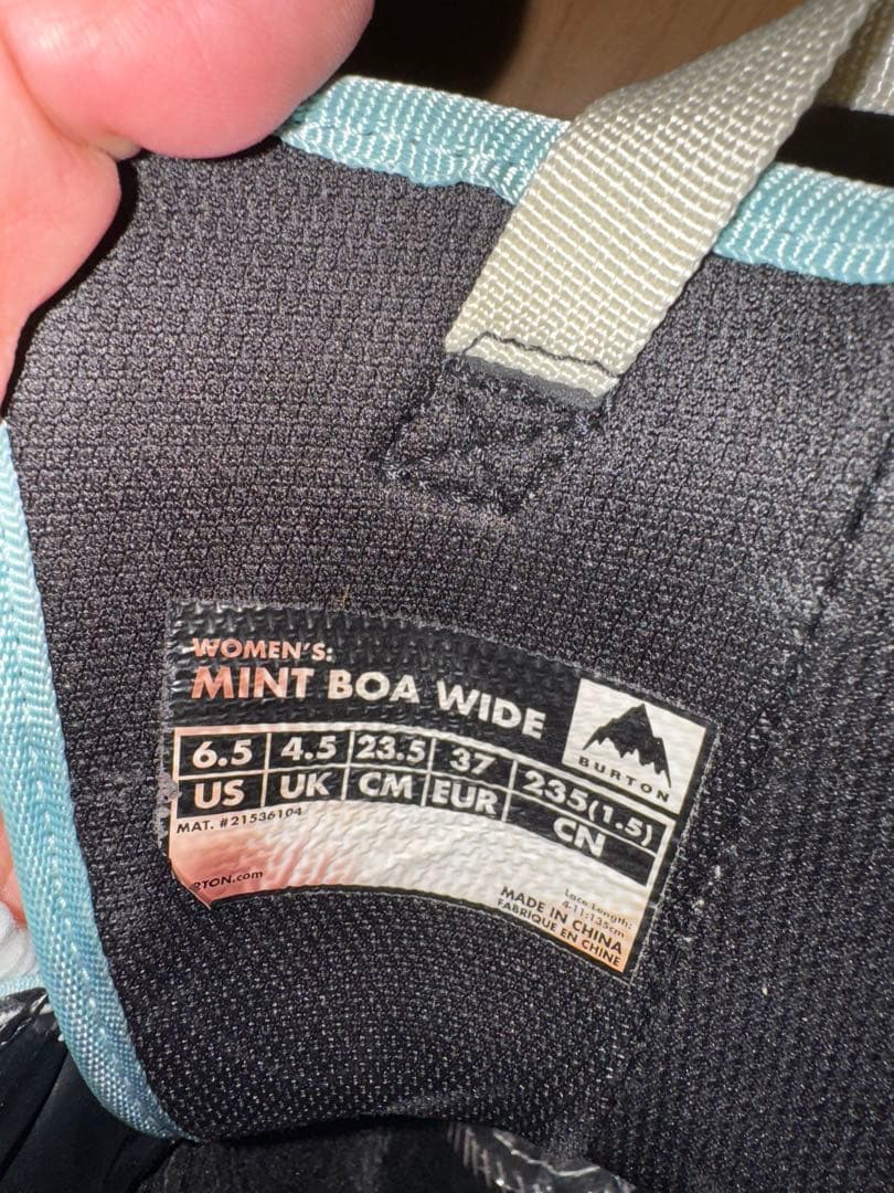 ぃ*か様 BURTON Mint Wide 80A スノーボードブーツ 23.5
