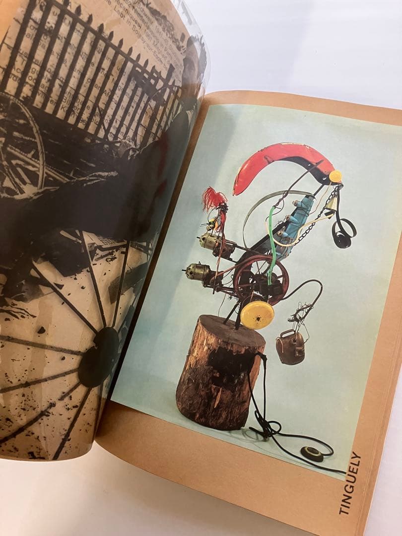 ヴァルラフ•リヒャルツ美術館『60年代芸術展』 カタログ