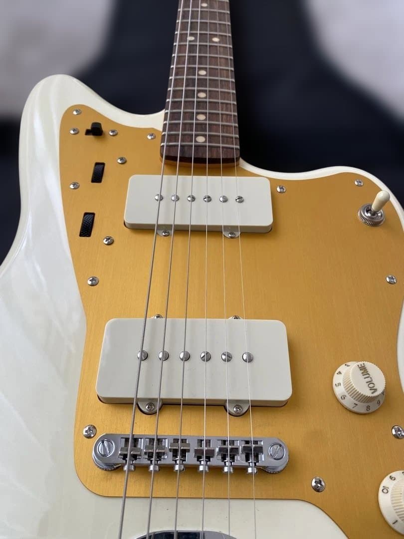 美品SQUIER スクワイヤー J Mascis J マスシス ジャズマスター