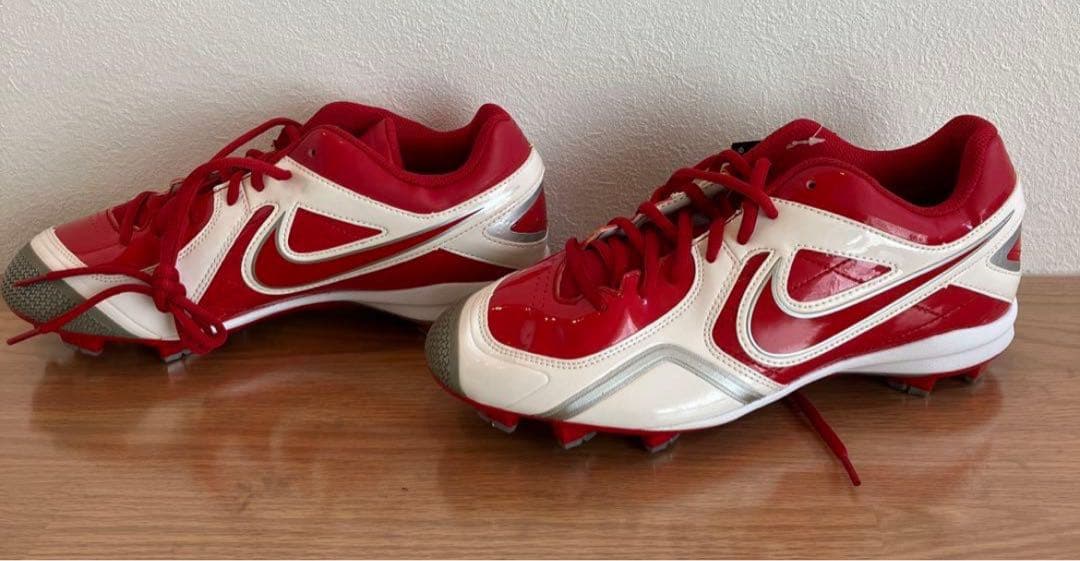 新品!! ナイキNIKE ポイントスパイク