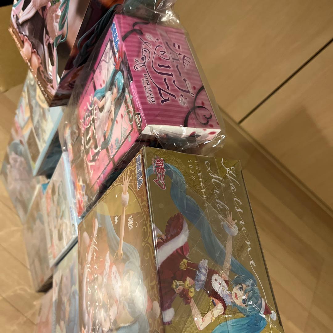 特撮 Hatsune Miku& cinnamon roll Sanrio Set