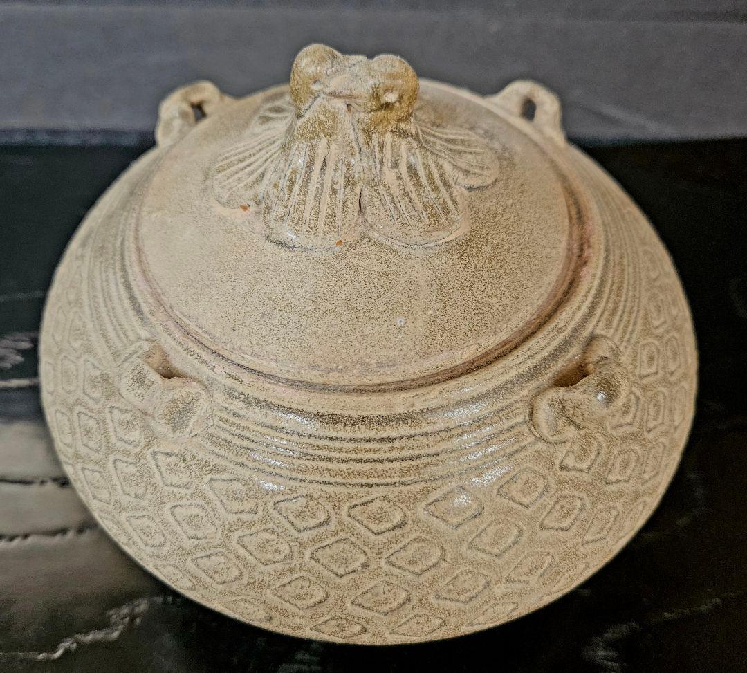 【名品❗】中国古陶磁器　宋時代　古越州窯　ツガイ鳥摘み　亀甲文　四耳　蓋物　香炉