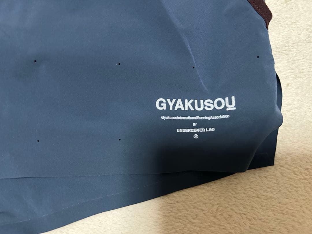 GYAKUSOU ランニングショーツ ネイビー