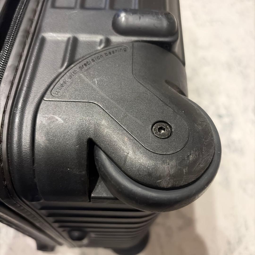 正規品　リモワ ブラック 2輪　RIMOWA SALSA