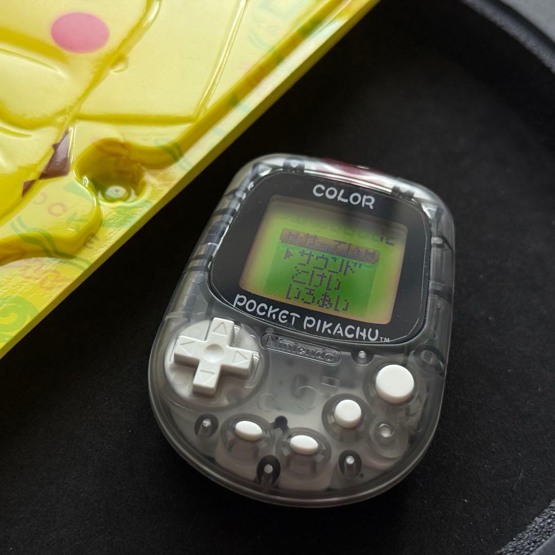 極美品！任天堂ポケットピカチュウ！カラー　金・銀といっしょ！万歩計 動作確認済み