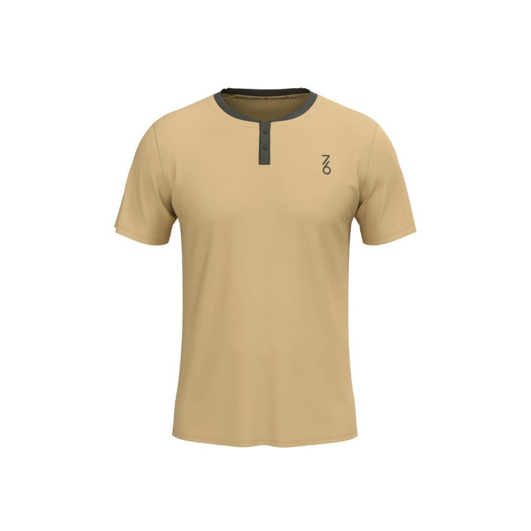 日本初上陸　76 セブンシックス　テニスウェア　上下　サイズL（XL）