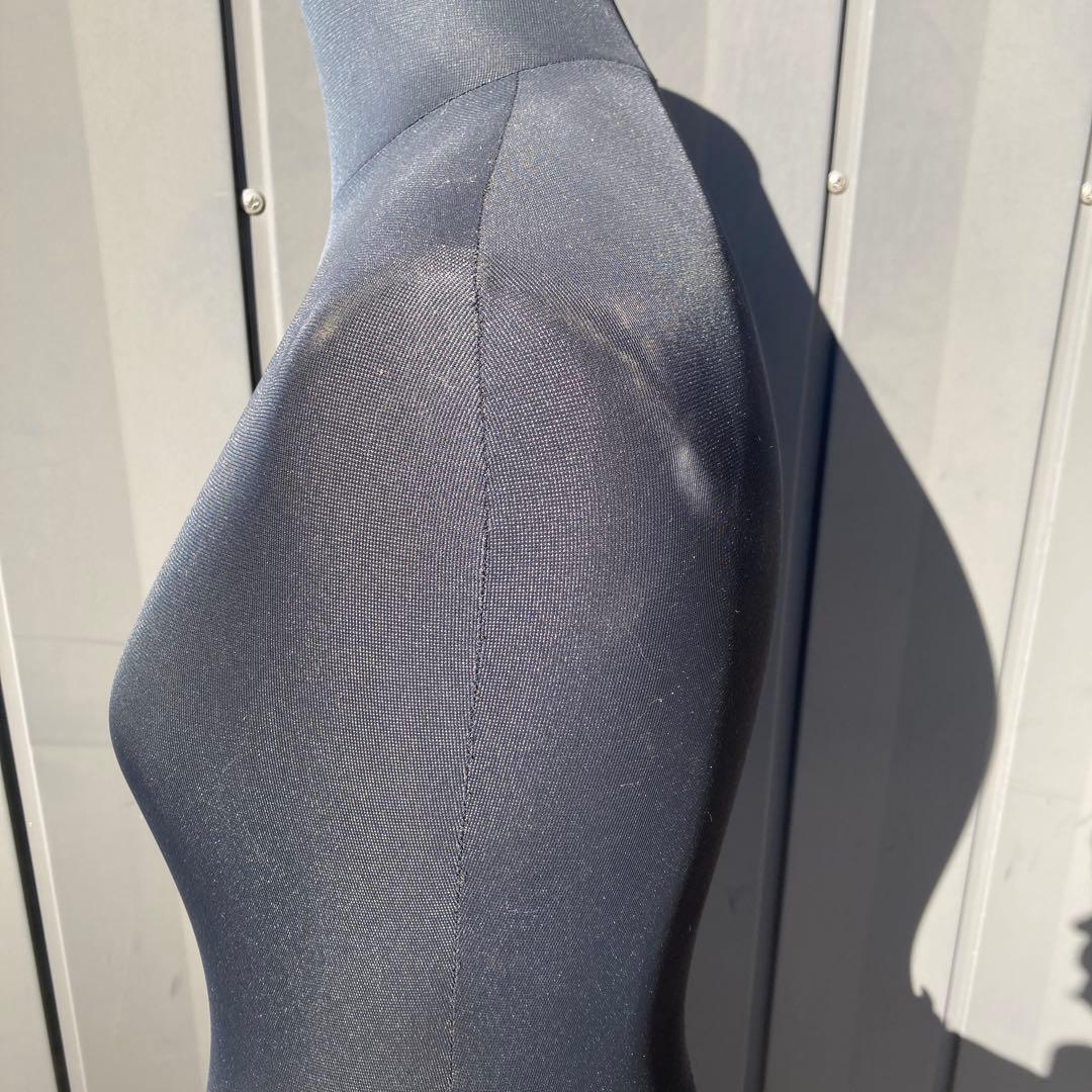 【美品】レディース トルソー マネキン 9号相当 ブラック 鉄脚ベース 土台なし