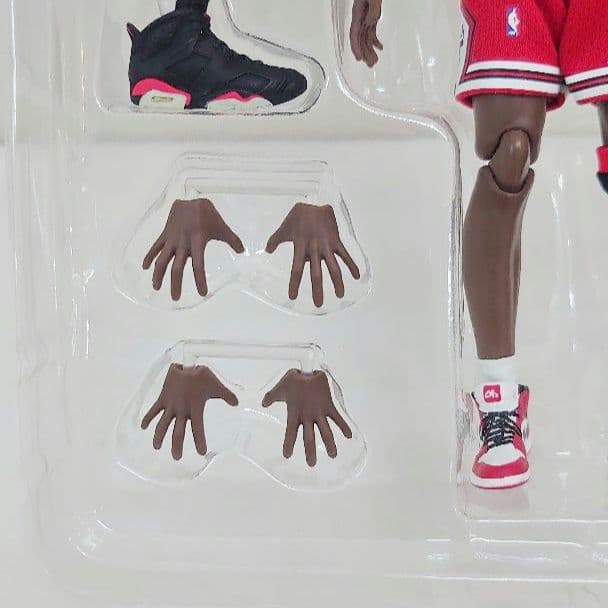 箱あり 極美品 MAFEX マフェックス マイケル・ジョーダン　　フィギュア