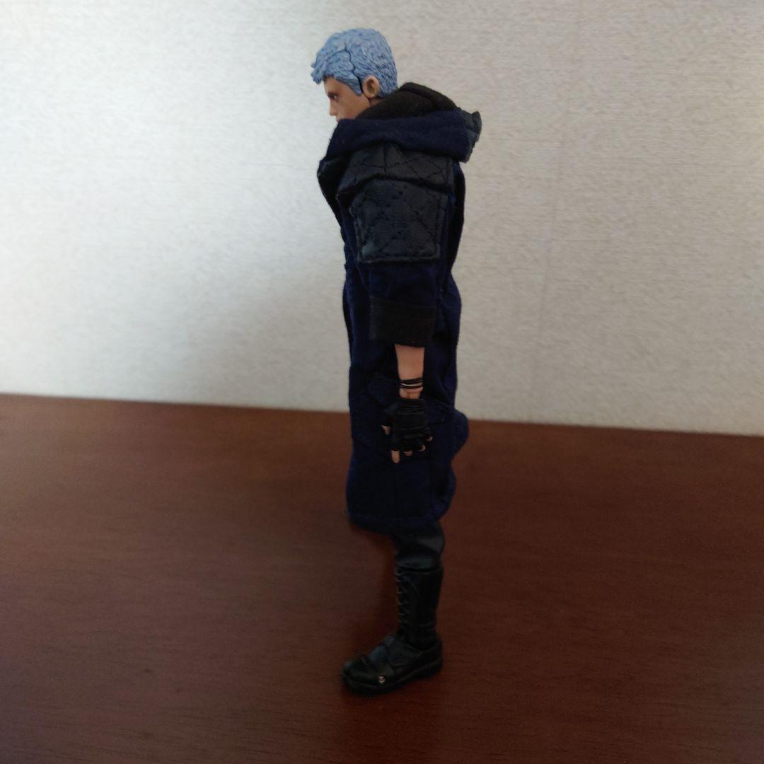 千値練 Devil May Cry 5 フィギュア　ネロ　ダンテ