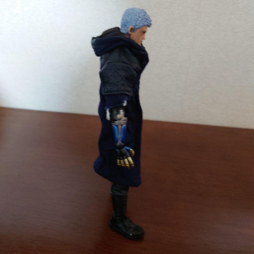 千値練 Devil May Cry 5 フィギュア　ネロ　ダンテ