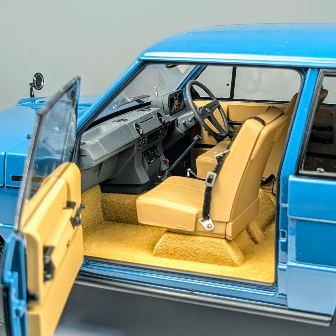 Almost Real 1/18 レンジローバー 1970 トスカーナブルー