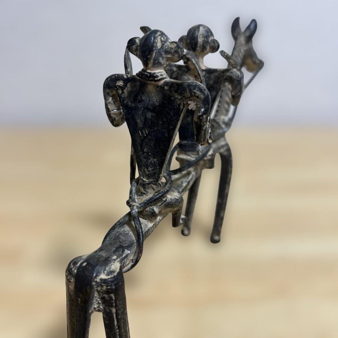 アフリカ工芸品　『馬と戦士たち』　アンティーク　干支