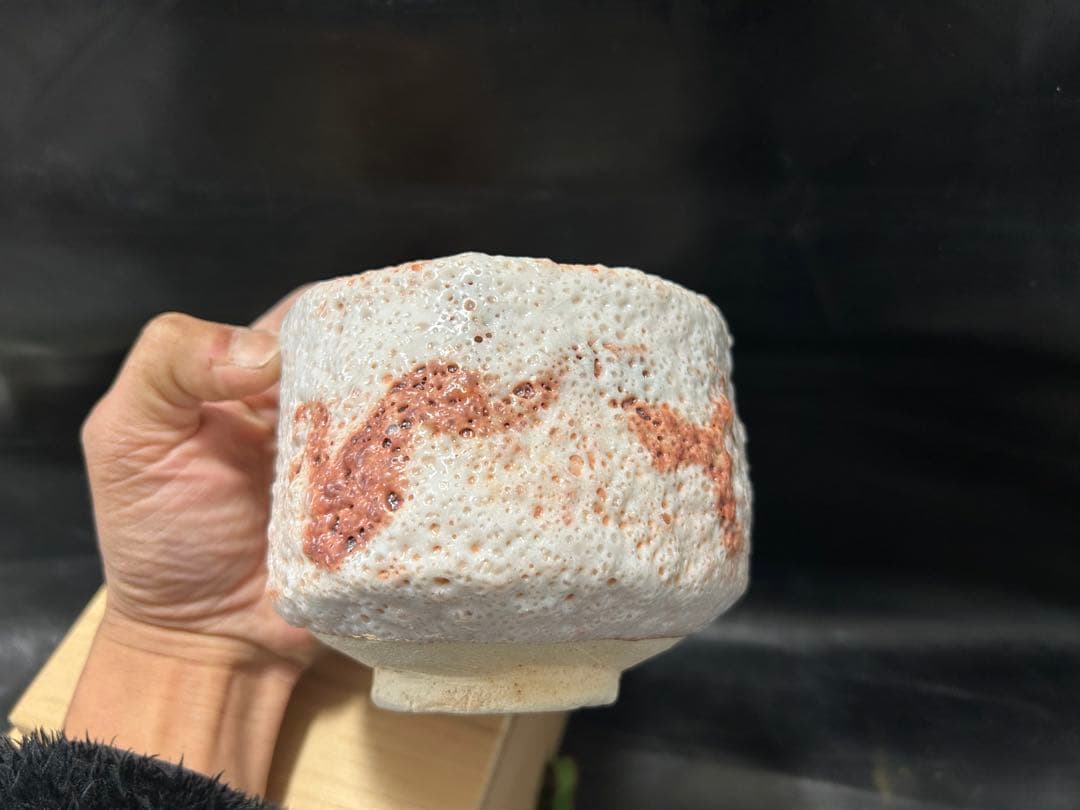 究極の美◾️蔵から桐箱に入った美しい蛇？が描かれた志野焼の抹茶茶碗が出て来ました