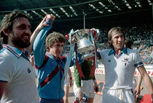 ウェストハム ユナイテッド 1980 アウェイ ユニフォーム