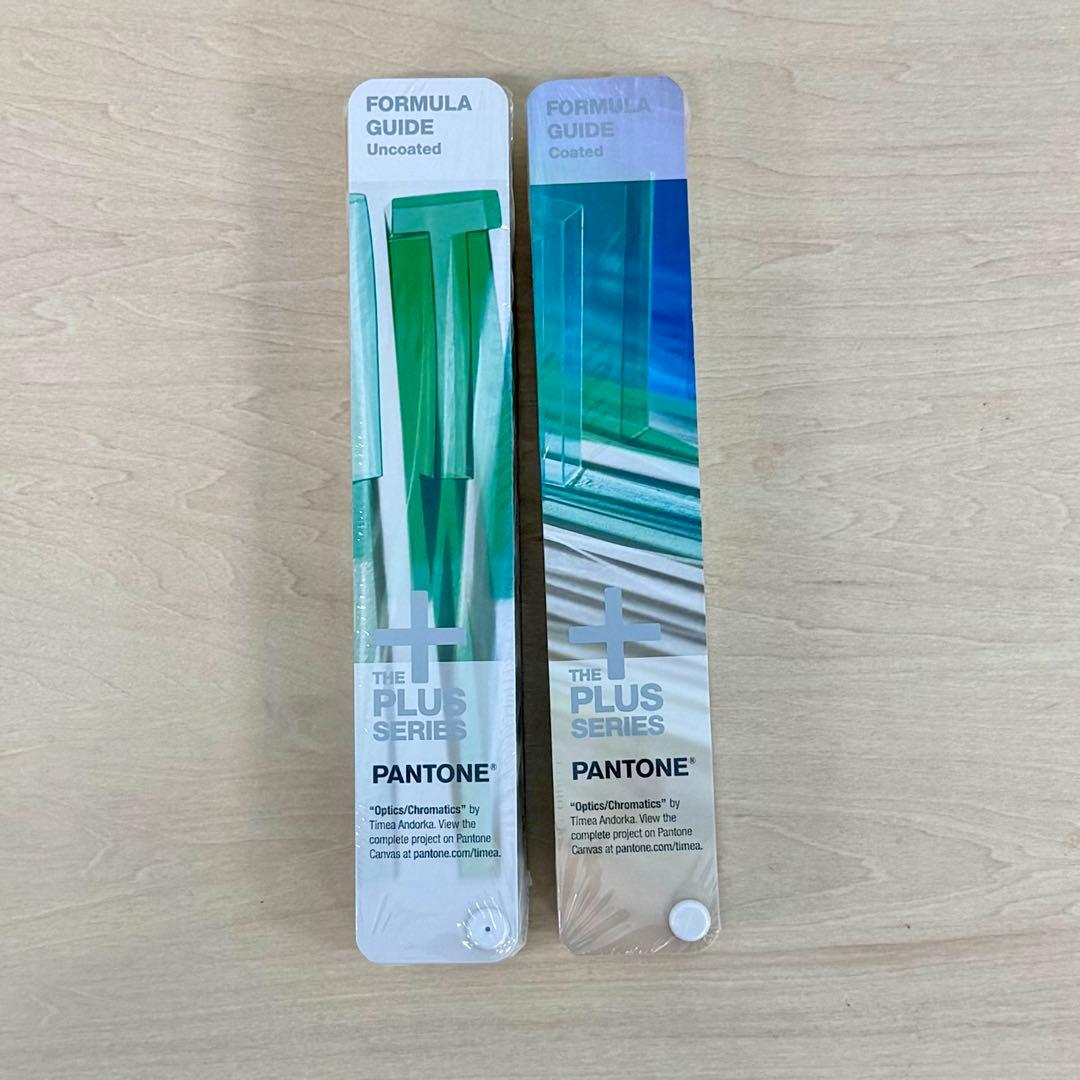 PANTONE カラーガイド 2冊セット（光沢紙・上質紙）オレンジ箱入り