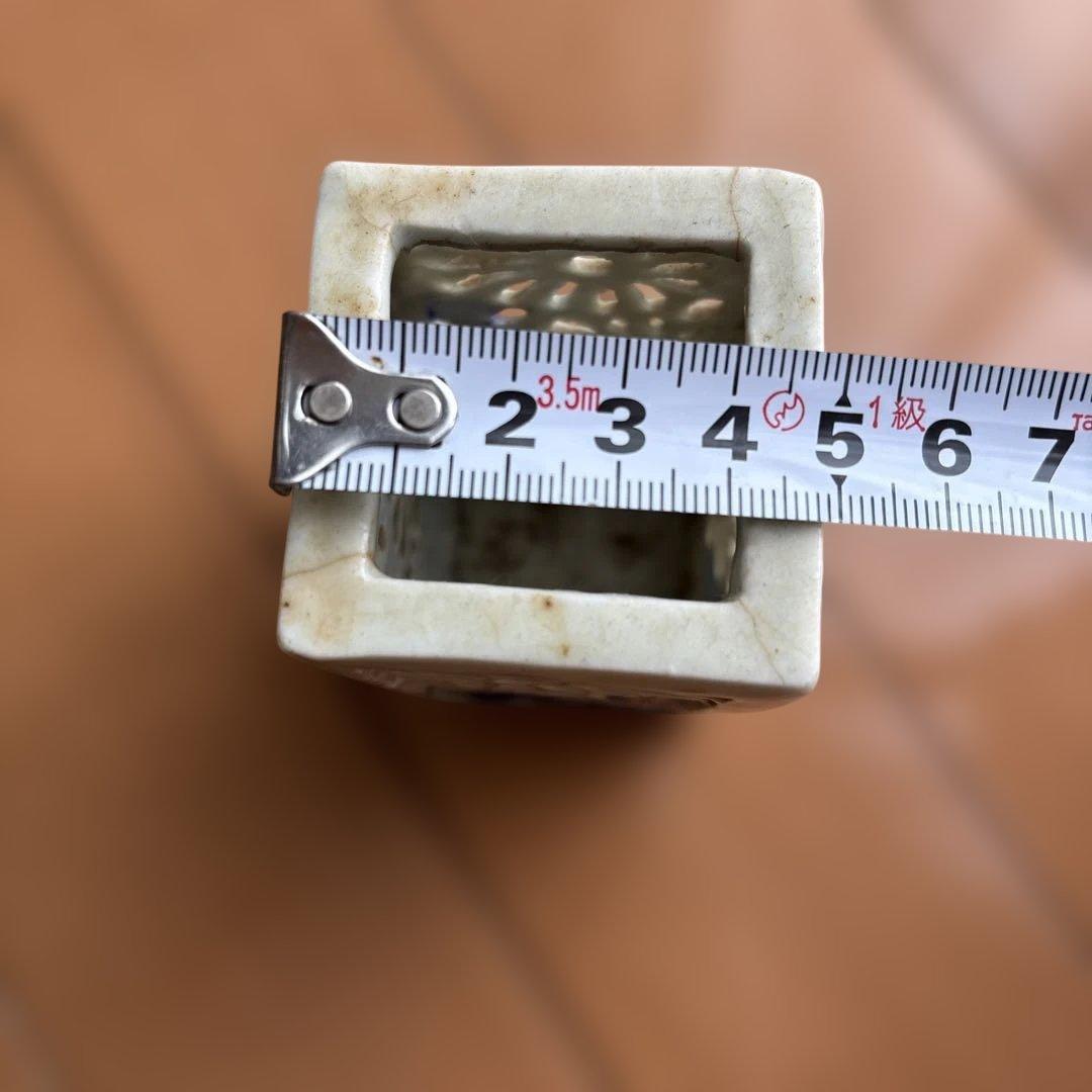 香炉？ 陶器製 瓶 透かし彫り