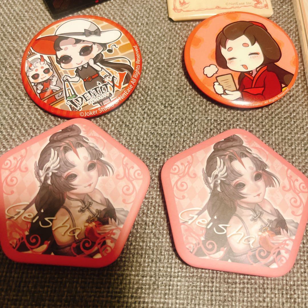 第五人格　美智子　缶バッジ　アクリルスタンド　キーホルダー　まとめ