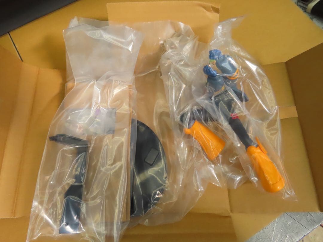 ワンピース 戦光絶景 トラファルガーロー フィギュア